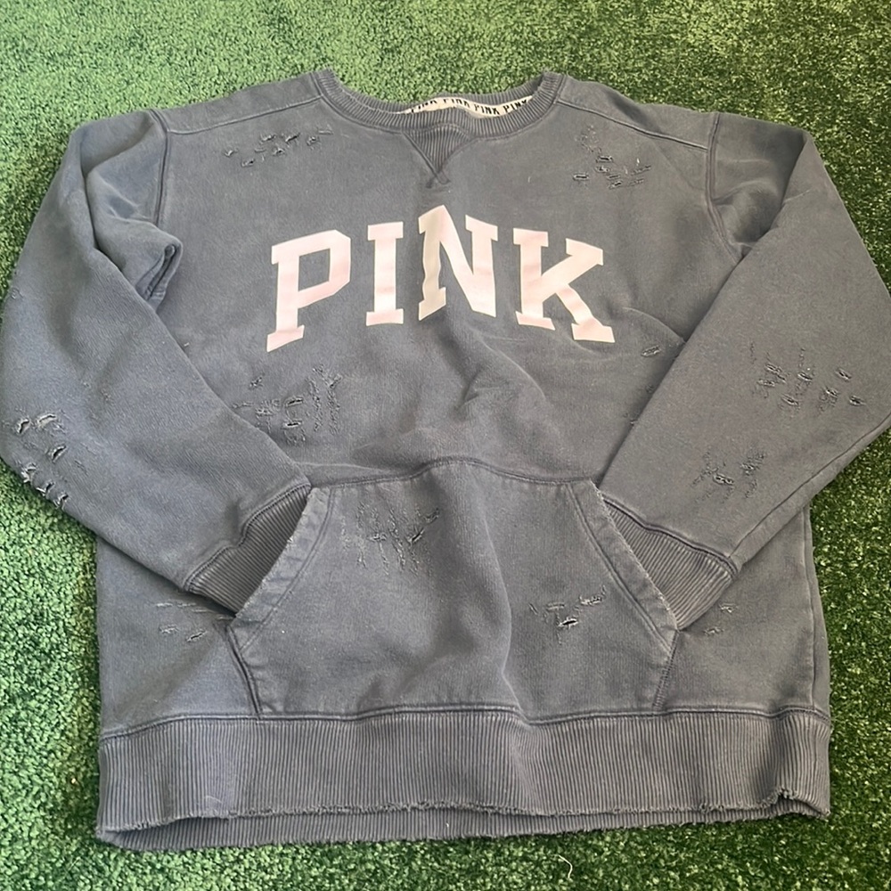 Pink xs kangaroo pocket distressed sweatshirt, greyish blue color